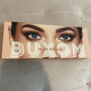 Buxom White Russian Palette